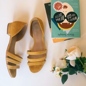 Madewell Suede Leila Sandal in Curry Powder